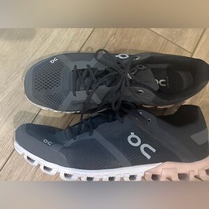 On - Navy Blue running shoes - size 9.5 (women’s)